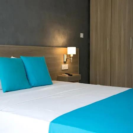 Flora Maria 3* Agia Napa