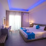 Flora Maria Apartmanhotel