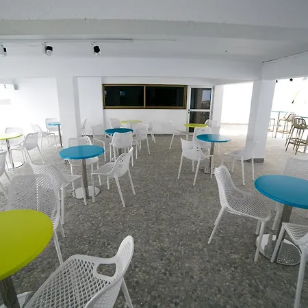 Flora Maria Hotel Aparthotel 3*