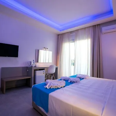 Hotel de apartamente Flora Maria 3*