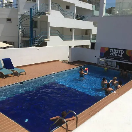 Flora Maria Hotel 3*