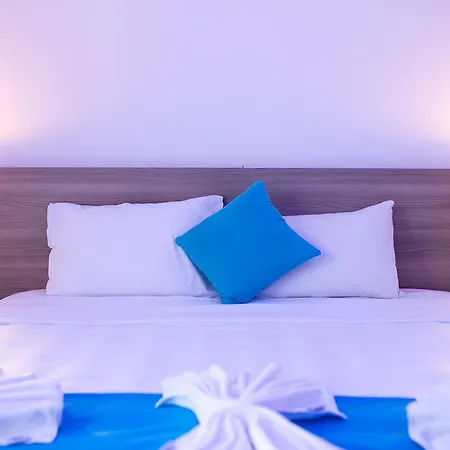 Aparthotel Flora Maria Hotel 3*