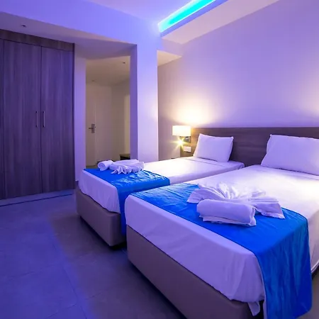 Hotel de apartamente Flora Maria 3*