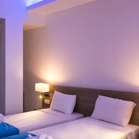 Aparthotel Flora Maria Hotel 3*