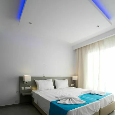 Flora Maria Hotel 3*