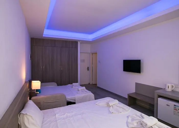 Flora Maria Ajia Napa