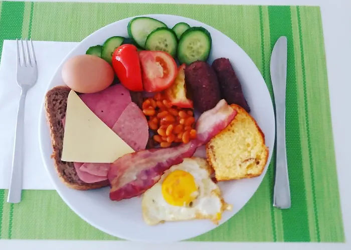 Flora Maria Ajia Napa