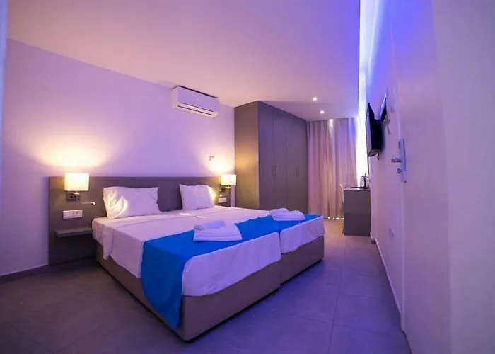 Aparthotel Flora Maria