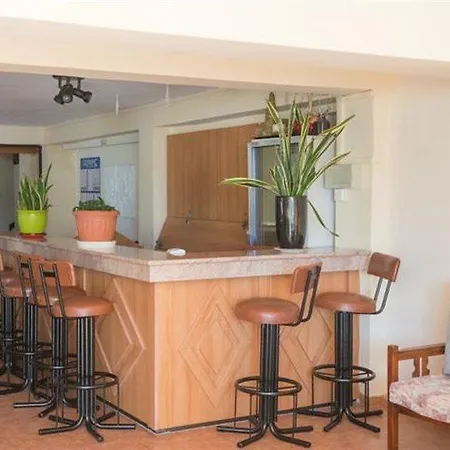 Flora Maria Hotel