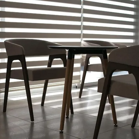 Lägenhetshotell Flora Maria 3*