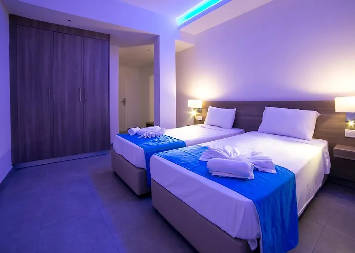 Lägenhetshotell Flora Maria 3*