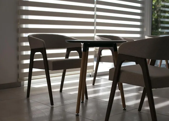 Lägenhetshotell Flora Maria 3*