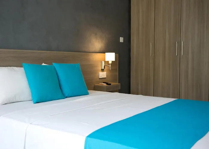 Flora Maria 3* Ayia Napa